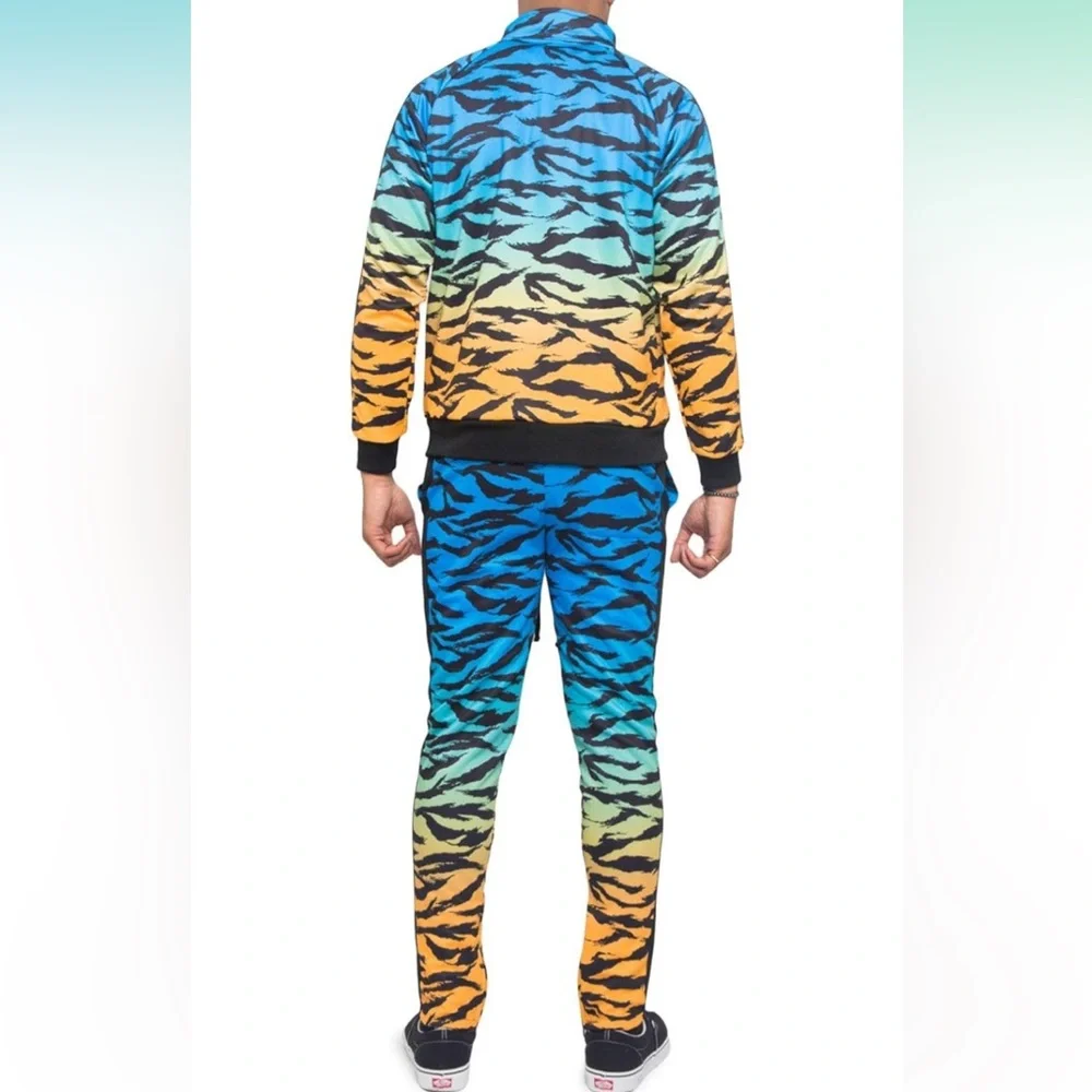 So Cute 2 Piece Ombre Gradient Tiger Stripe Track Suits Sweatsuit Unisex Joggers